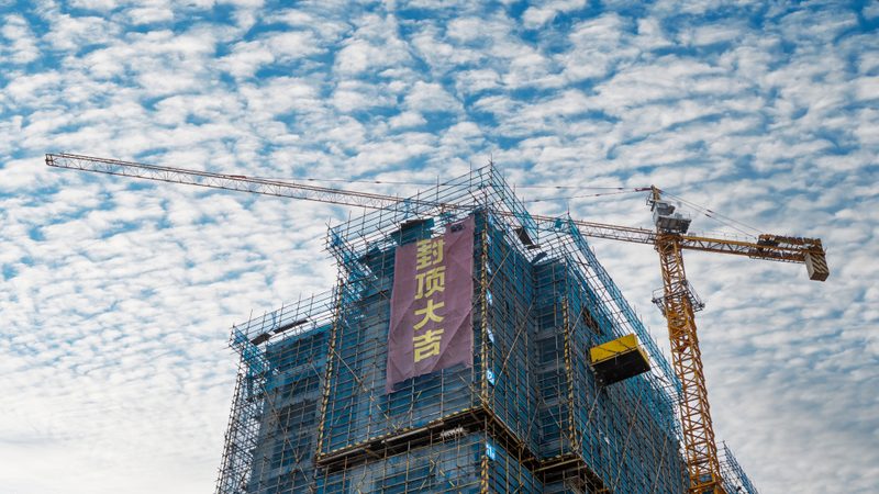 体育馆钢结构防火涂层方案解析：关键要素与施工要点